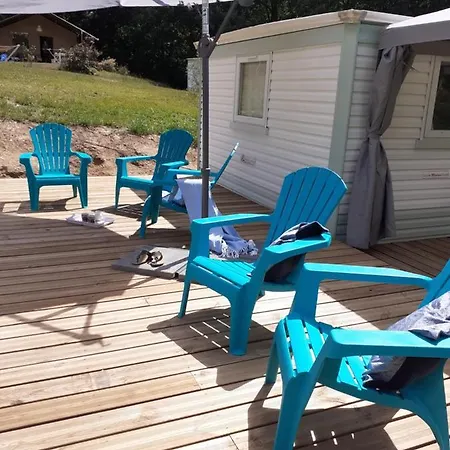 Restyled Bohemian Mobil Carpe Diem Апартаменты